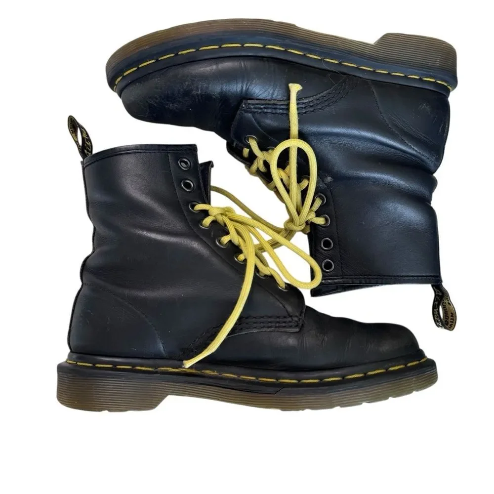 Dr. Martens Docs Air Walk Lace Up Boots Size 4